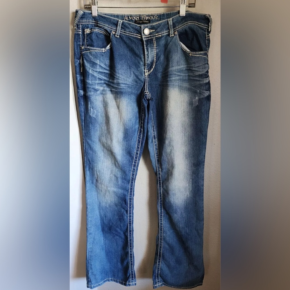 Womans Almost Famous Always Famous Sz 13 Jeans